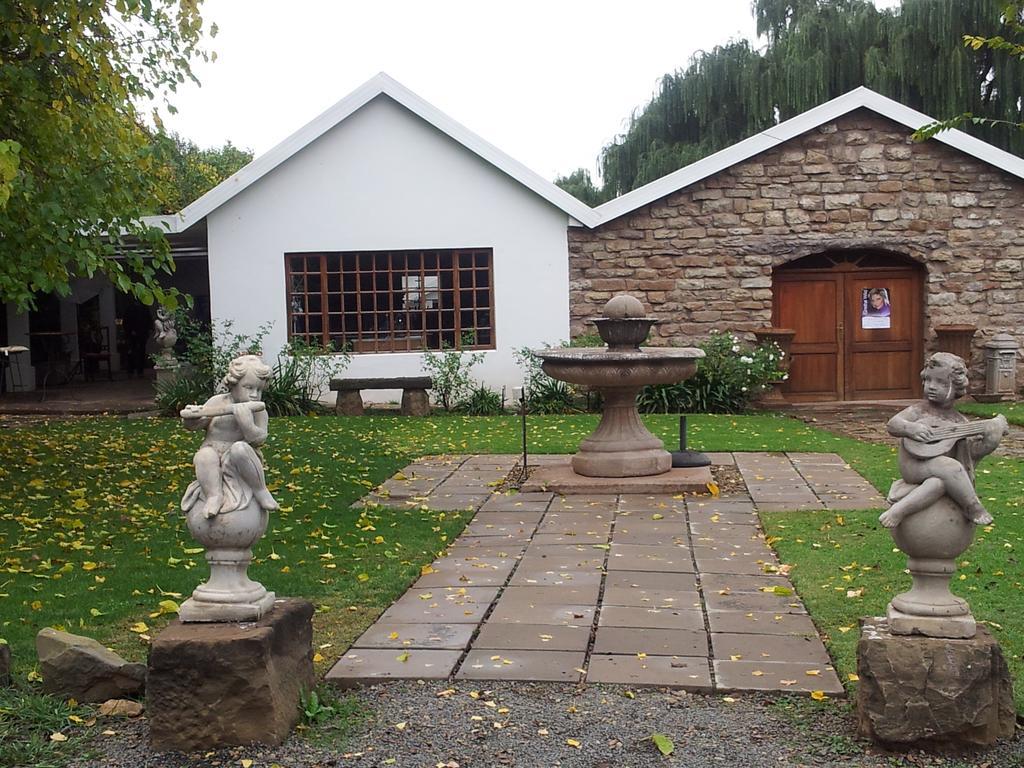 La Riviera Boutique Guesthouse & Spa Aliwal North Luaran gambar